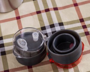 Single wall stainless steel bottle