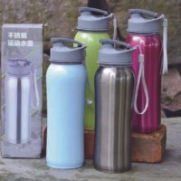700ml 304 Stainless Steel Vacuum Sport Bottle